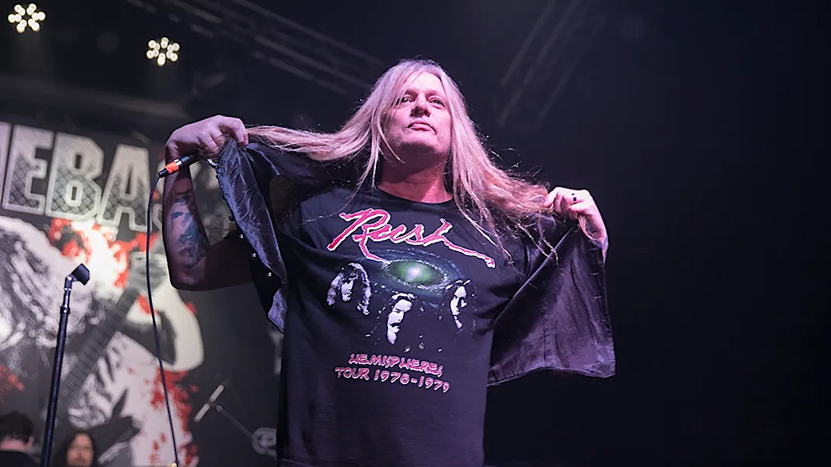 Sebastian Bach: “Good Chance” of Skid Row Reunion If I Can Clear Up “Miscommunication”