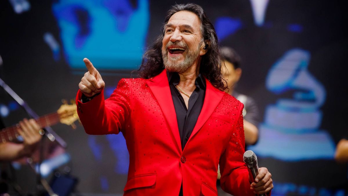 Marco Antonio Solís Announces US Tour: How to Secure Tickets