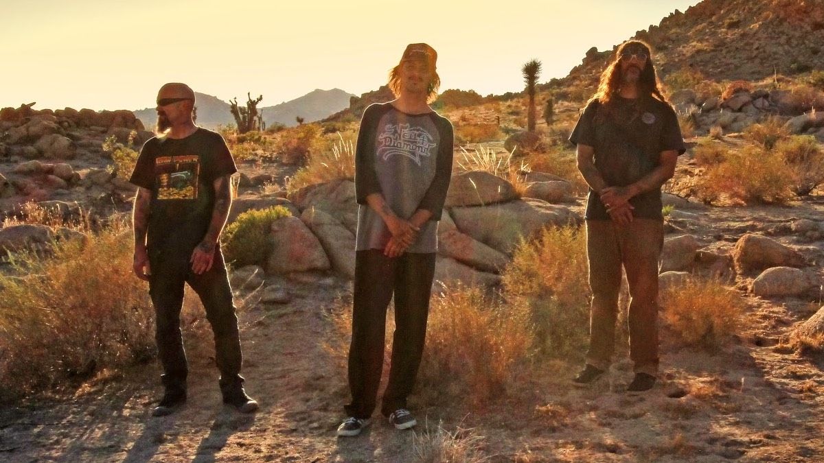 Stöner Announce Live Album, Unleash Cover of Kyuss’ “Green Machine”: Stream