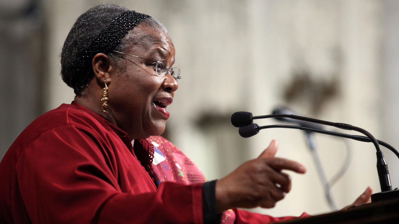 Bernice Johnson Reagon, fondatrice de The Freedom Singers et de Sweet Honey in the Rock, est décédée à l'âge de 81 ans : NPR