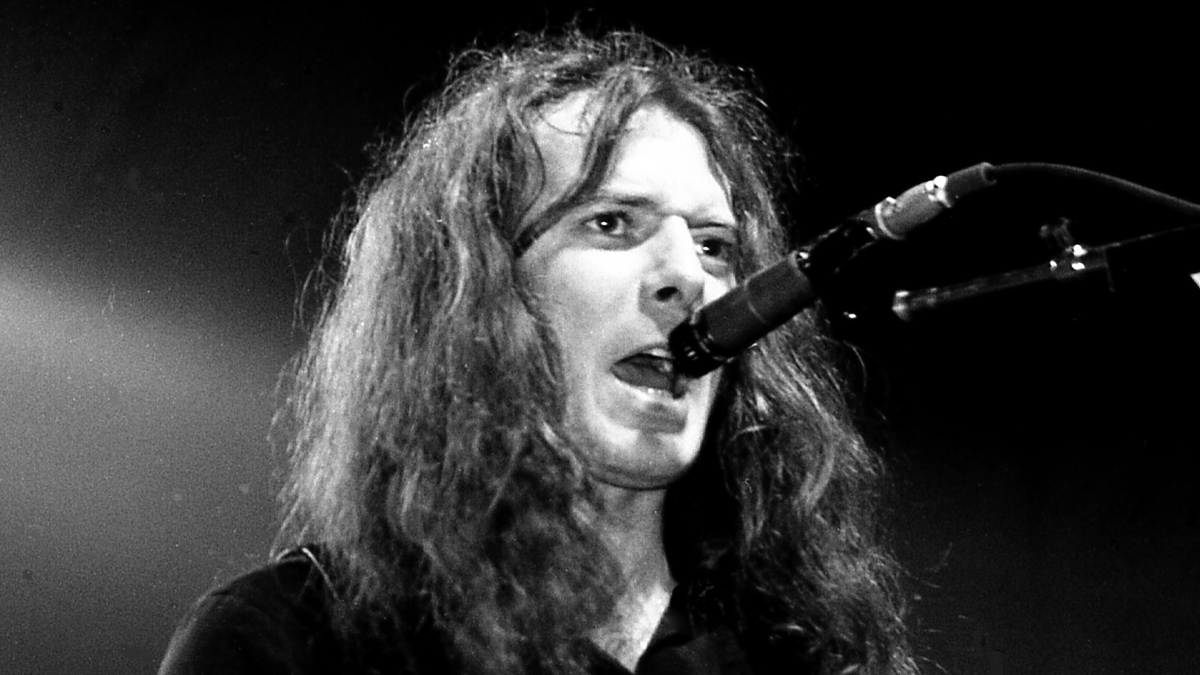 Late Motörhead Guitarist Fast Eddie Clarke to Be Immortalized with Biography, 4-CD Set