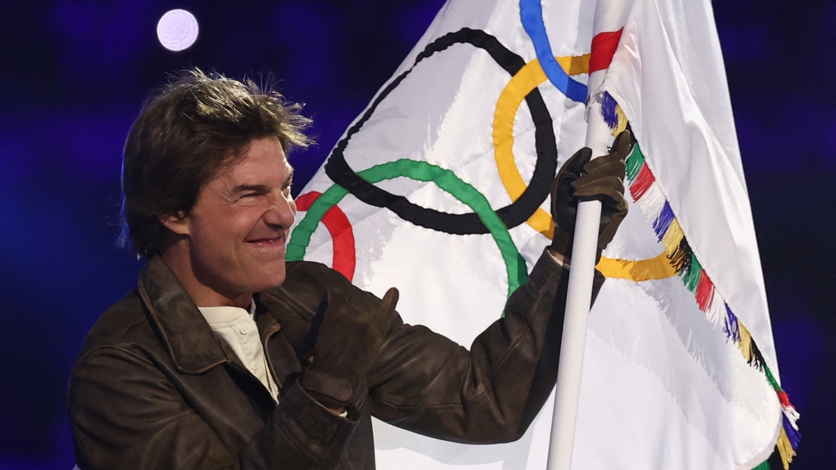 Tom Cruise Rappels, Parachutes His Way from Paris to LA for Olympic Closing Ceremony: Watch