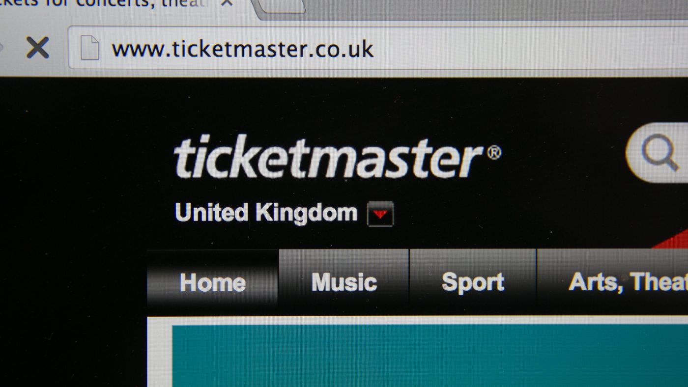 La « tarification dynamique » de Ticketmaster fait l'objet d'une enquête britannique sur les ventes de billets d'Oasis : NPR