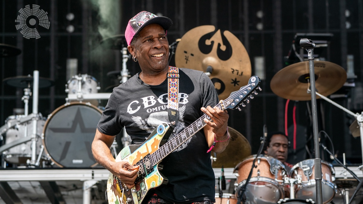 Vernon Reid de Living Colour sur "Can't Be Found" de MC5 : podcast