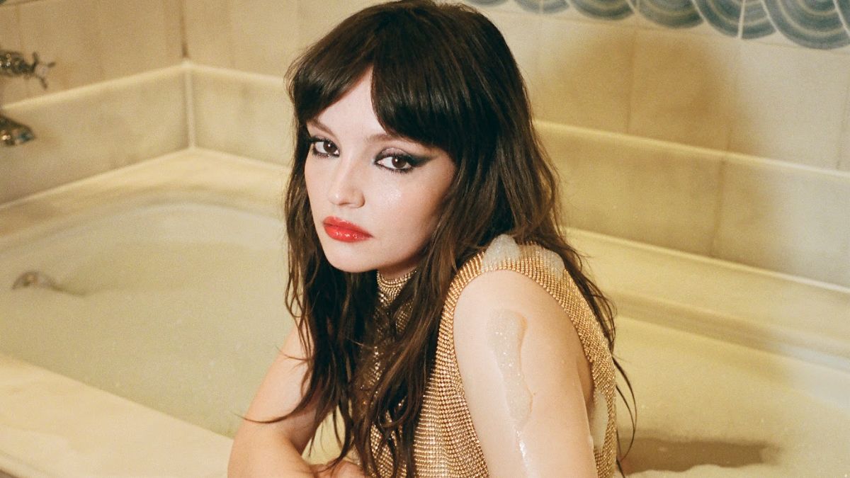 Lauren Mayberry partage une nouvelle chanson « Something in the Air » : diffusion