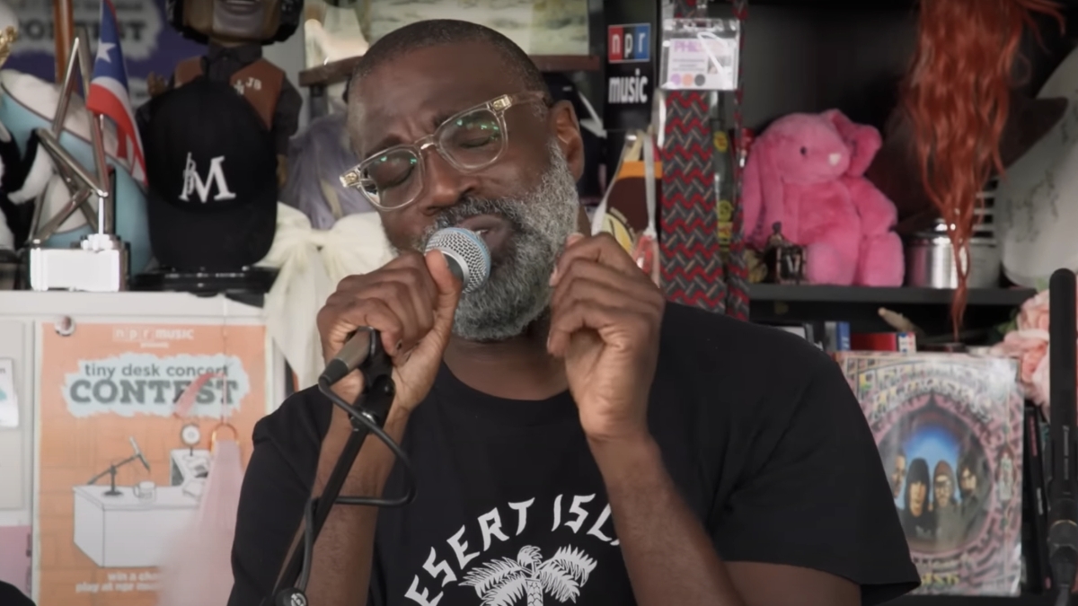 La télévision à la radio Début du concert de Rip Through Tiny Desk : regardez