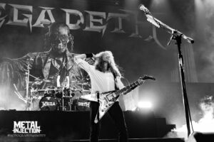 DAVE MUSTAINE paiera 1,4 million de dollars à son ex-manager en raison d'un procès en cours