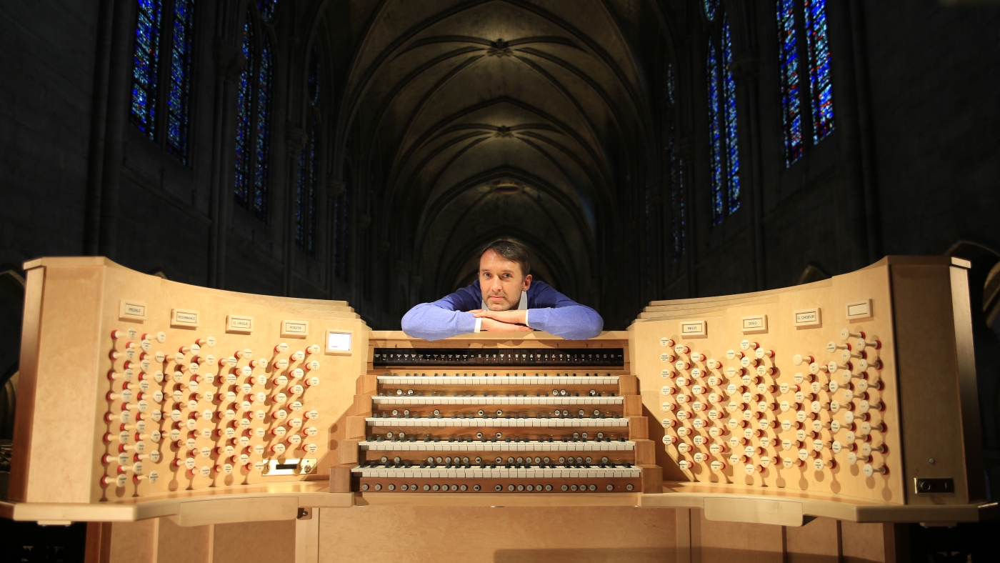 L'organiste de Notre-Dame revient pour la grande réouverture de la cathédrale : NPR