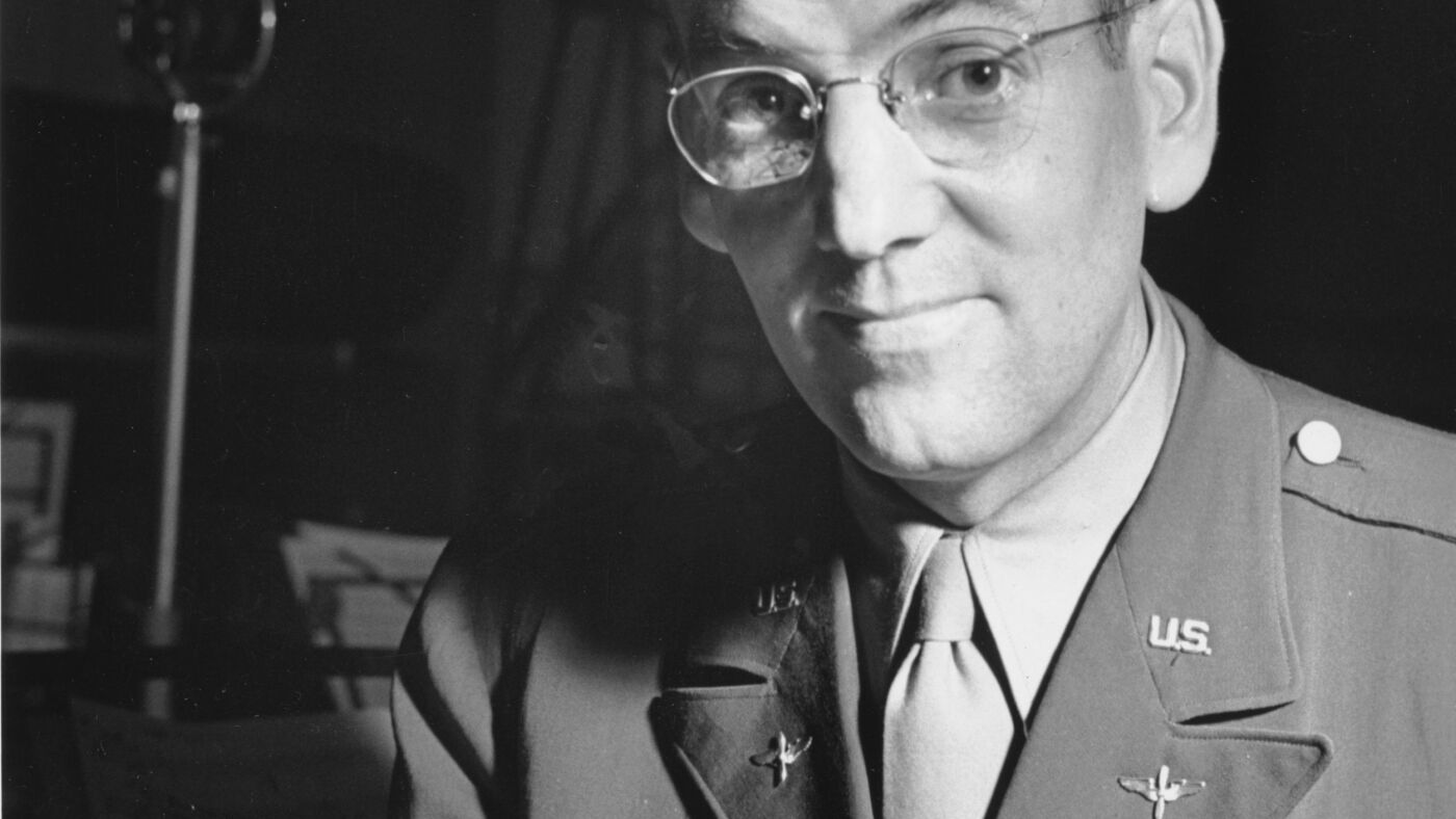 La disparition soudaine de Glenn Miller n'est toujours pas résolue 80 ans plus tard : NPR