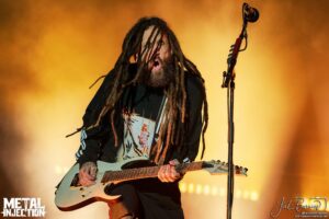 Selon BRIAN « HEAD » WELCH de KORN, c'est le problème numéro un auquel les jeunes musiciens sont confrontés aujourd'hui