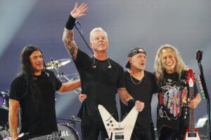 La Fondation Metallica fait un don de 500 000 $ à Los Angeles Fire Relief