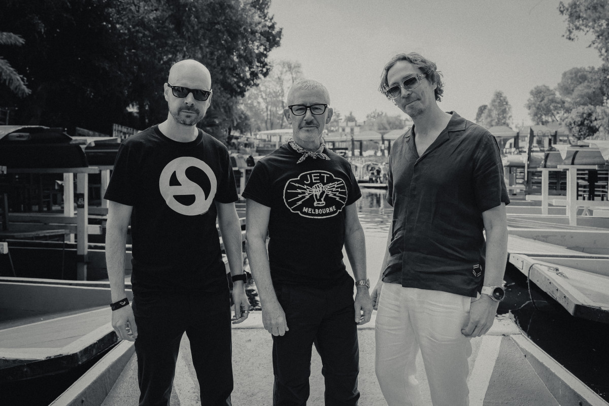 Above & Beyond présente le label Anjunachill avec un single à couper le souffle, "Allons-nous commencer"